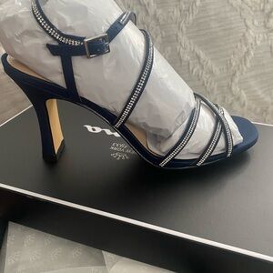 Nina Shoes Size 7
